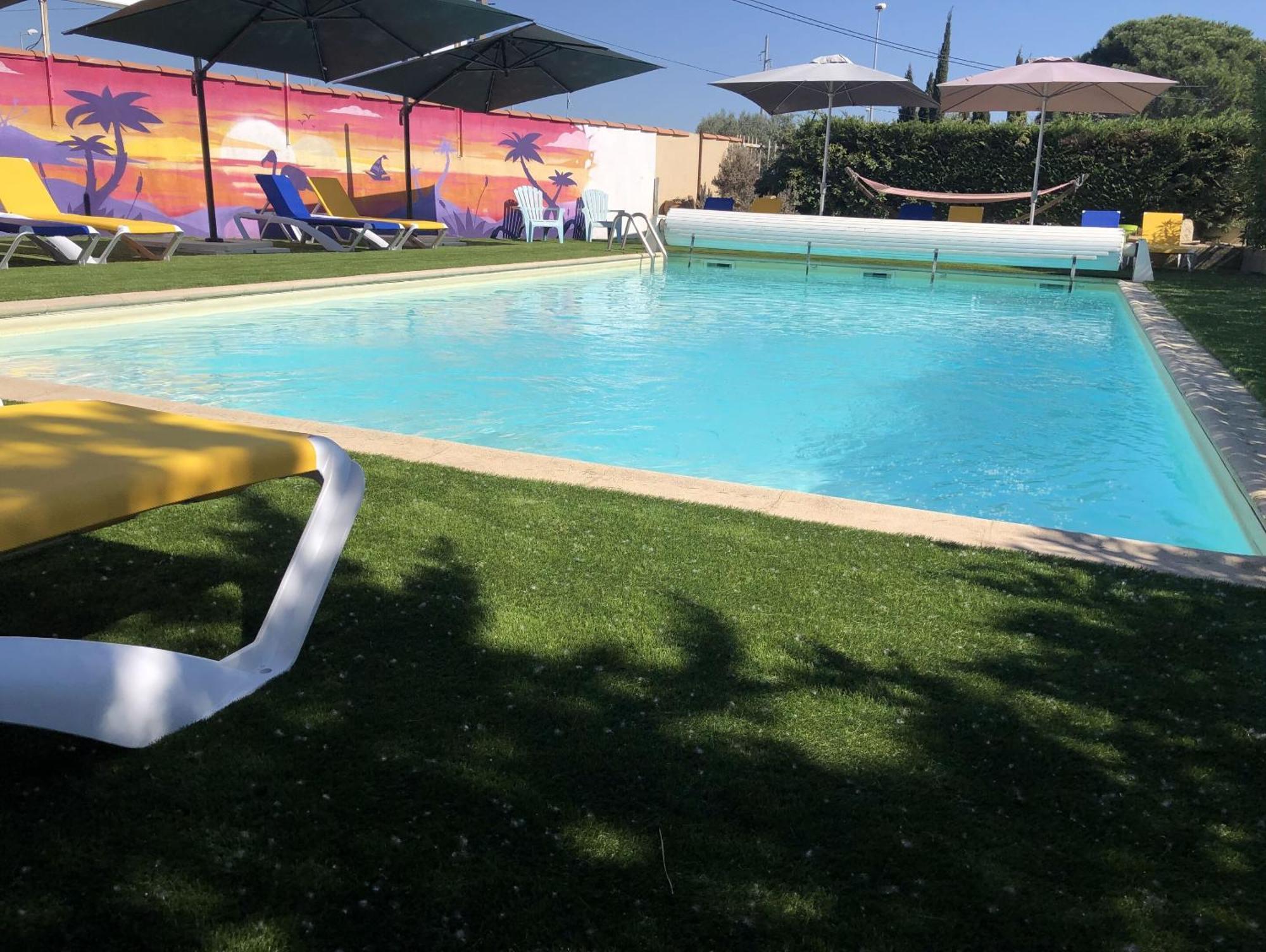 Hotel Des 4 Vents "Esprit Camargue" Айга-Мортас Екстериор снимка