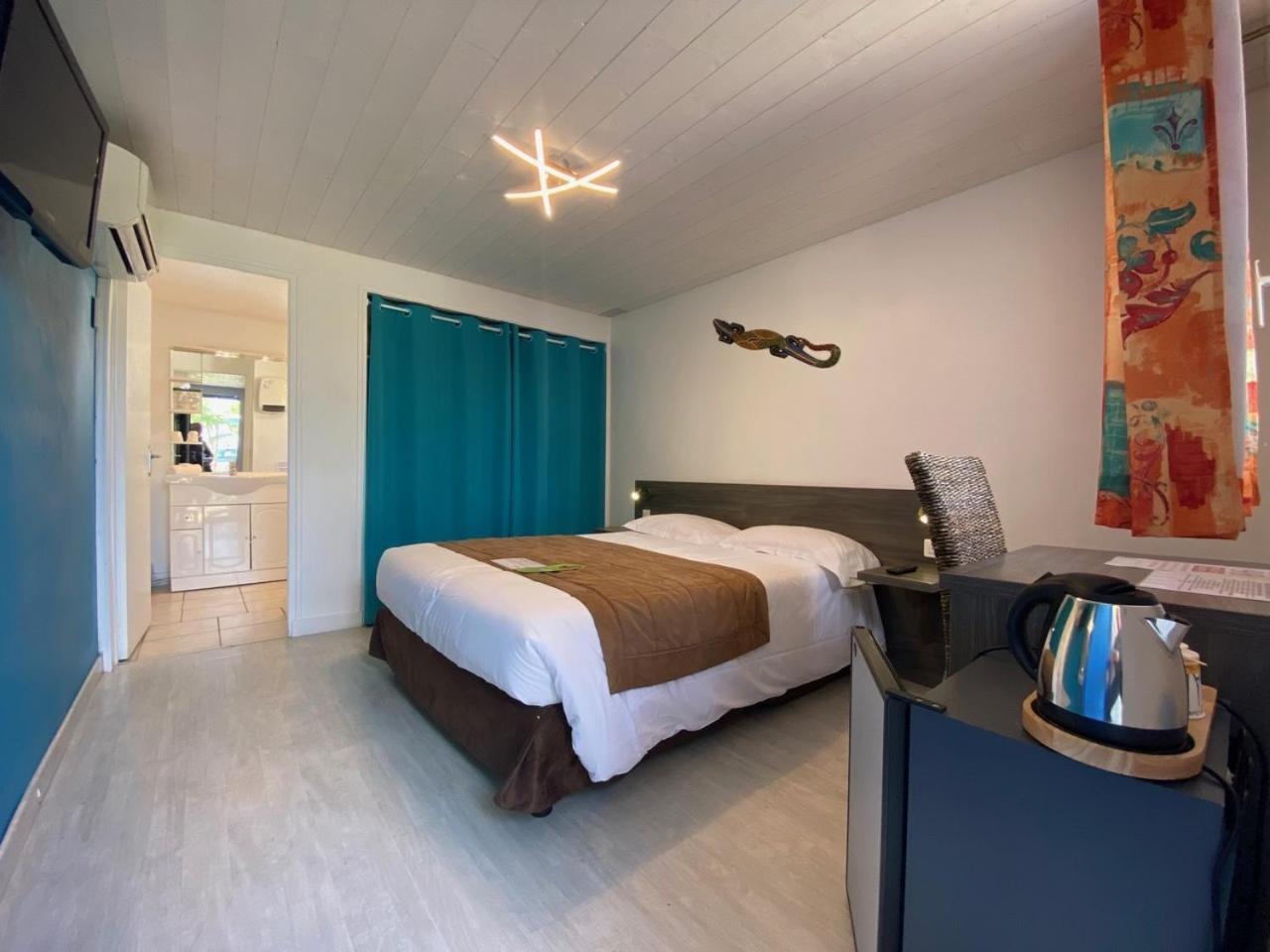 Hotel Des 4 Vents "Esprit Camargue" Айга-Мортас Екстериор снимка