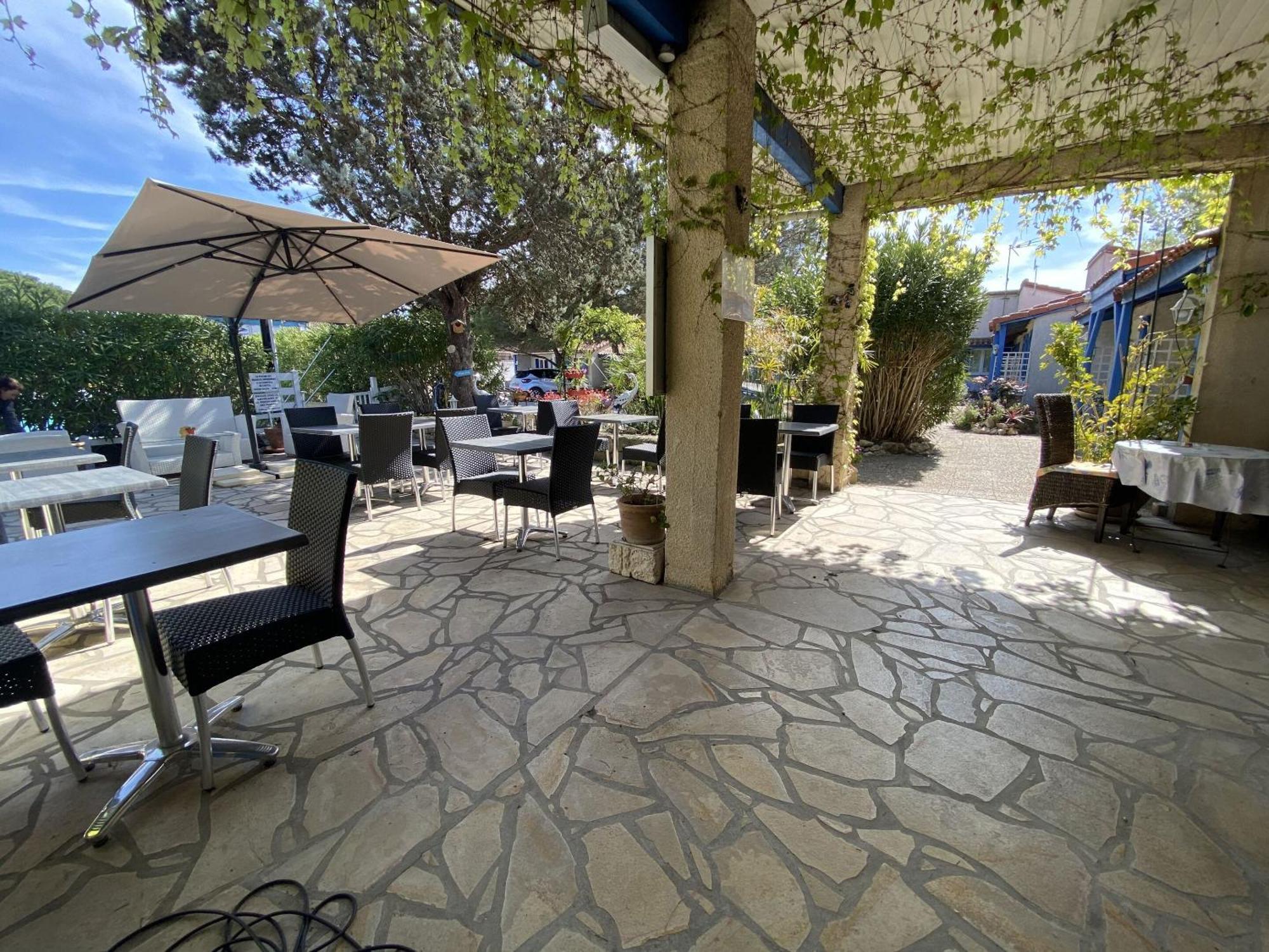 Hotel Des 4 Vents "Esprit Camargue" Айга-Мортас Екстериор снимка