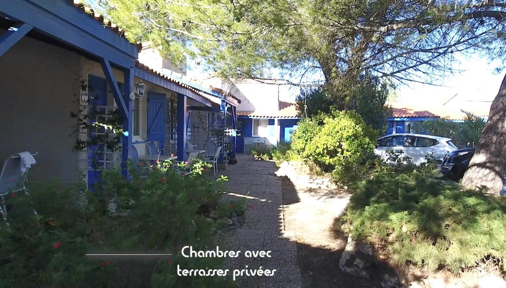 Hotel Des 4 Vents "Esprit Camargue" Айга-Мортас Екстериор снимка